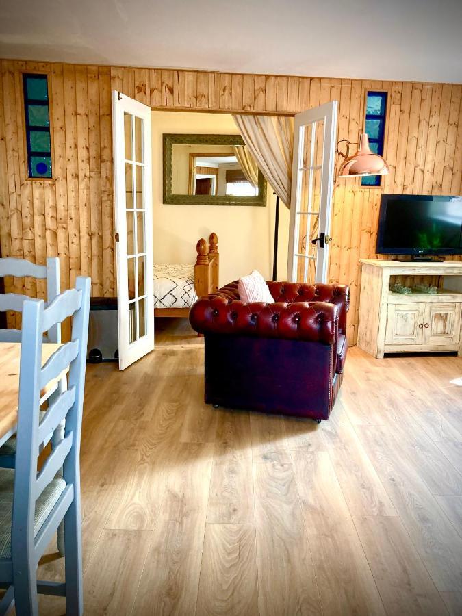 Aqua Shack At Pure Shores Retreats Διαμέρισμα New Quay Εξωτερικό φωτογραφία